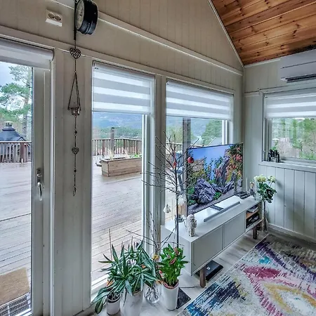 Сasa de vacaciones In With Kitchen *